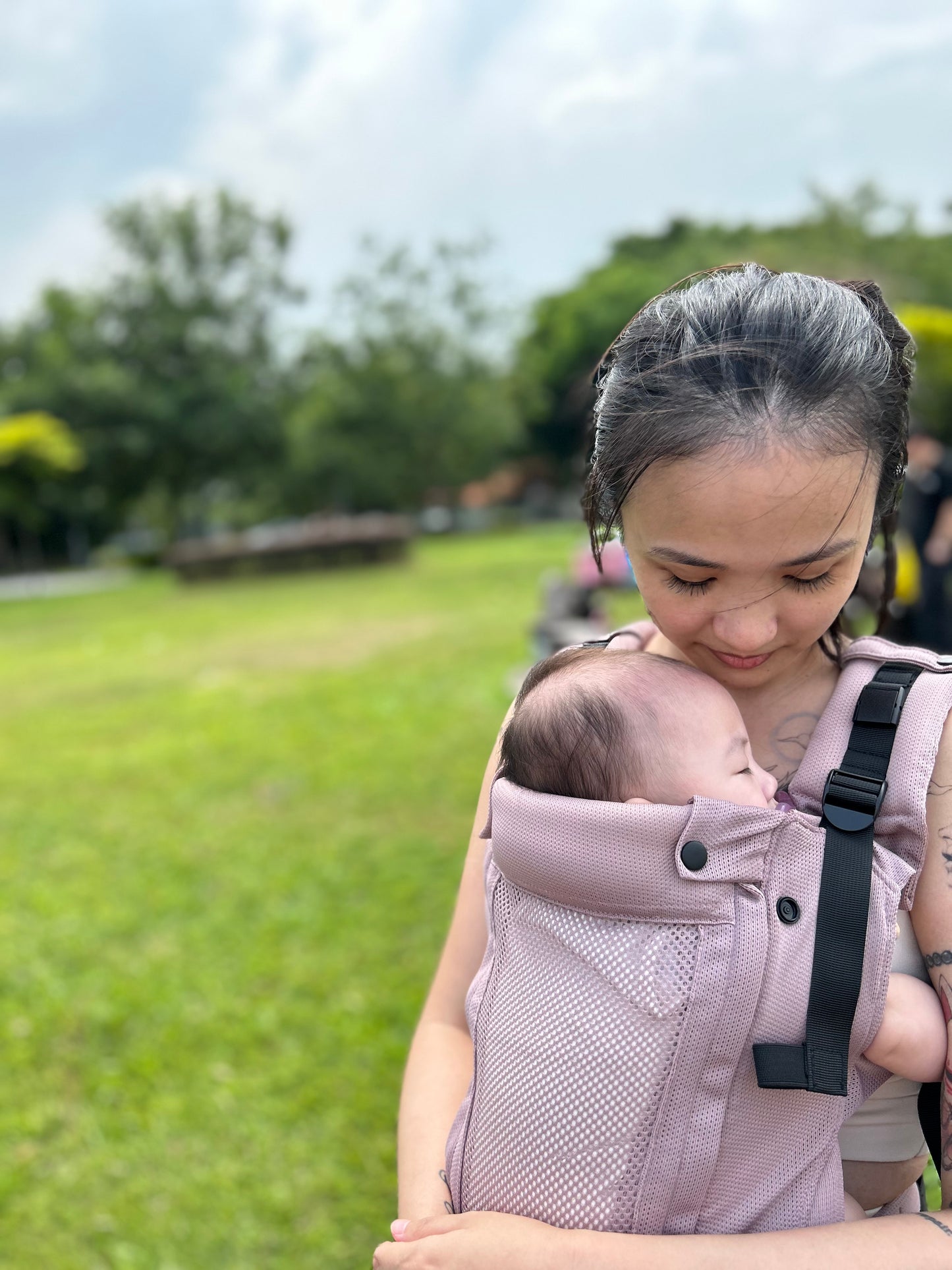 Bloom ‘with Me’ Mesh Baby Carrier