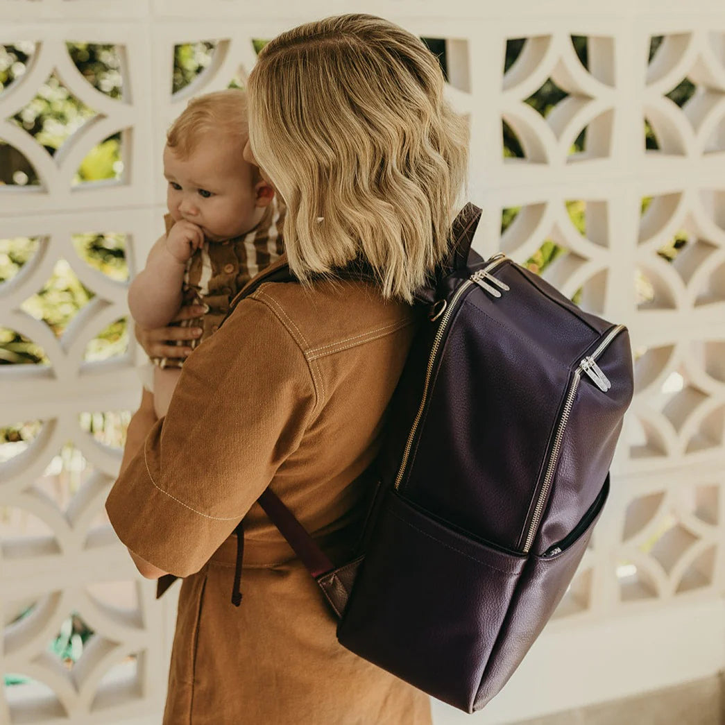 OiOi Multitasker Diaper Bag - Mulberry