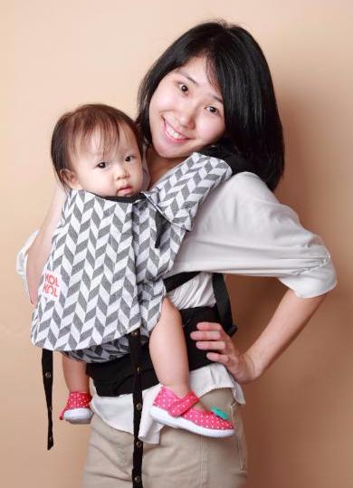 Kol Kol Baby Carrier Standard – Baby Carriers Rental SG