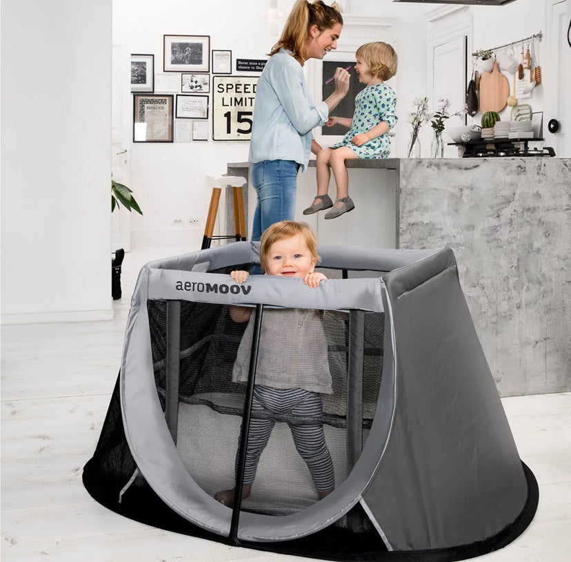 AeroMoov Travel Cot (Portacot)